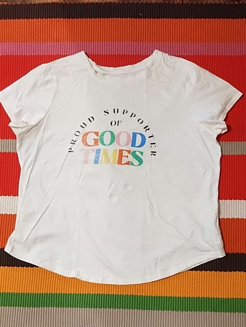 Old Navy White Tee with Multicolor "GOOD TIMES" Graphic VGC XL